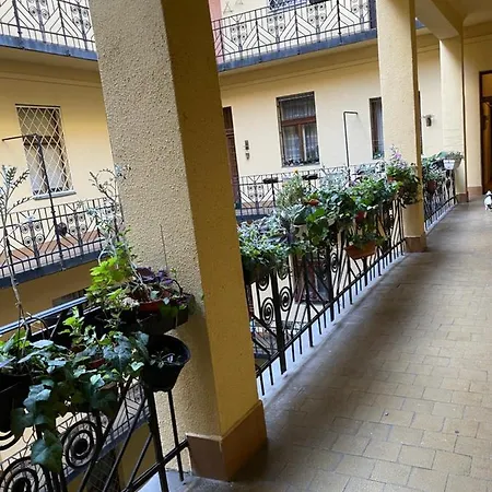 アパート Flower ブダペスト