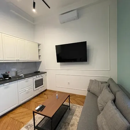 Flower ブダペスト