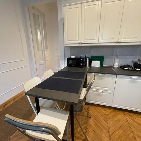 Flower ブダペスト